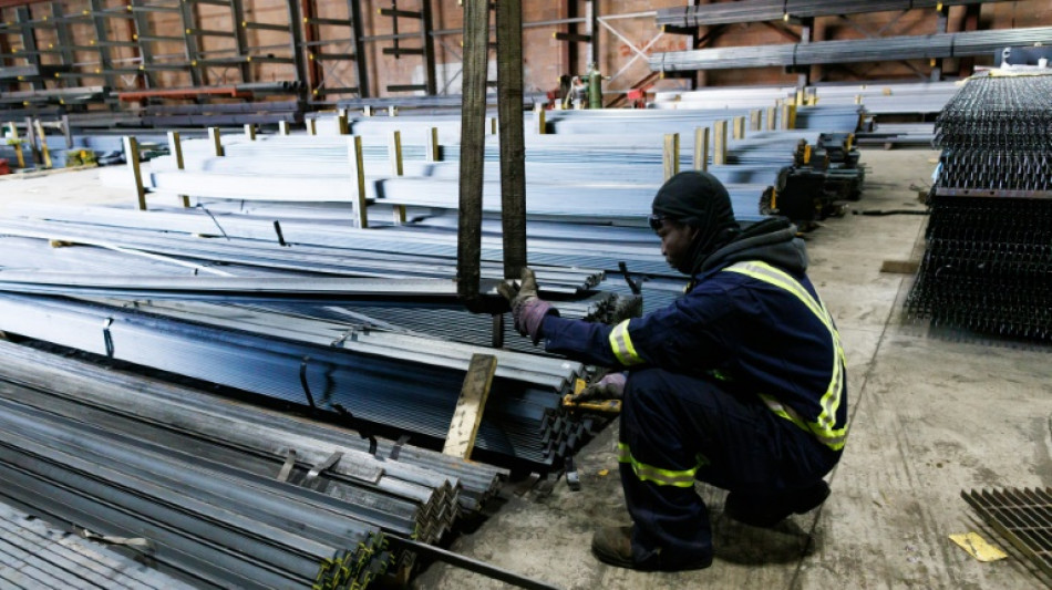 EUA pode impor tarifas de at&eacute; 50% sobre a&ccedil;o e alum&iacute;nio de Canad&aacute; e M&eacute;xico