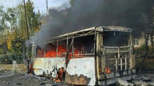 Bombardeio russo contra &ocirc;nibus mata pelo menos 30 pessoas no leste da Ucr&acirc;nia
