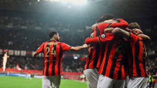 Ligue 1: Nice domine l'OM et s'invite &agrave; la course