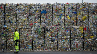 Umwelthilfe kritisiert "Einweg-Müllflut" bei Supermärkten und Discountern