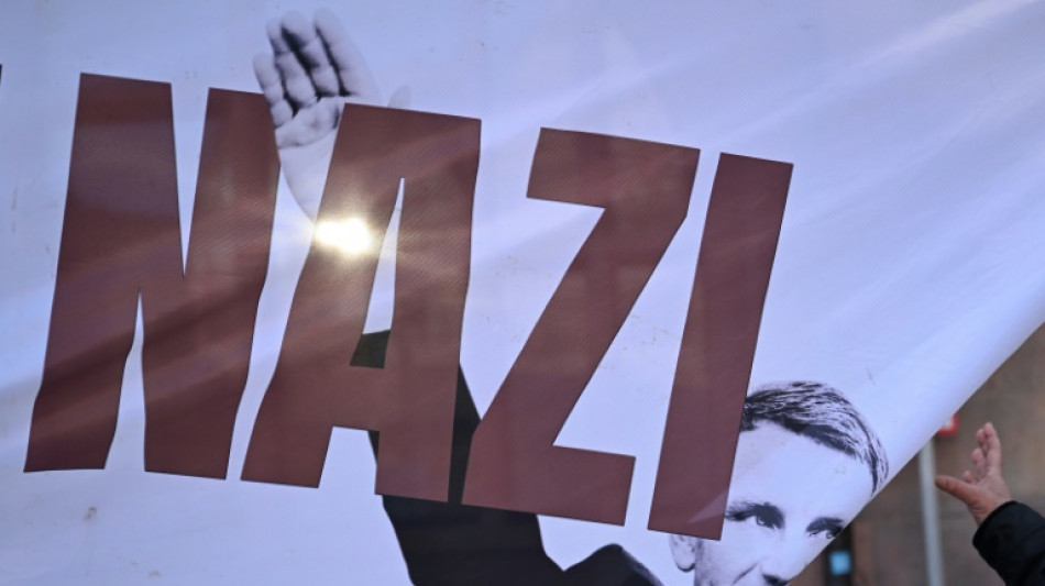 Allemagne: prison avec sursis requise contre un dirigeant de l'AfD jug&eacute; pour un slogan nazi