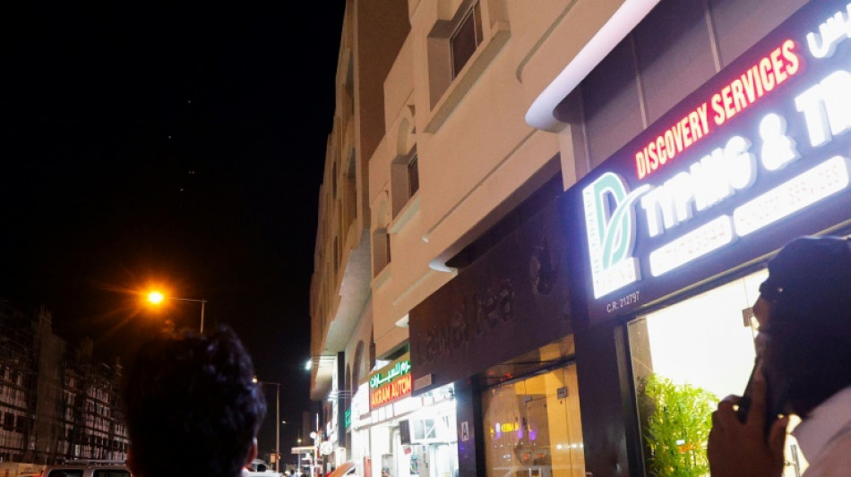 L'Iran attaque une base am&eacute;ricaine au Qatar, Trump appelle &agrave; la "paix" 