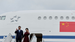 Macron va accueillir Xi, nuages commerciaux et peu d'éclaircies en vue sur l'Ukraine