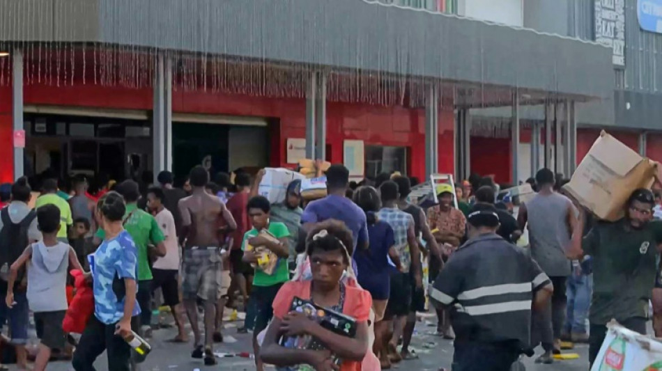 La Papouasie-Nouvelle-Guin&eacute;e veut s&eacute;vir contre "l'anarchie" apr&egrave;s des &eacute;meutes sanglantes