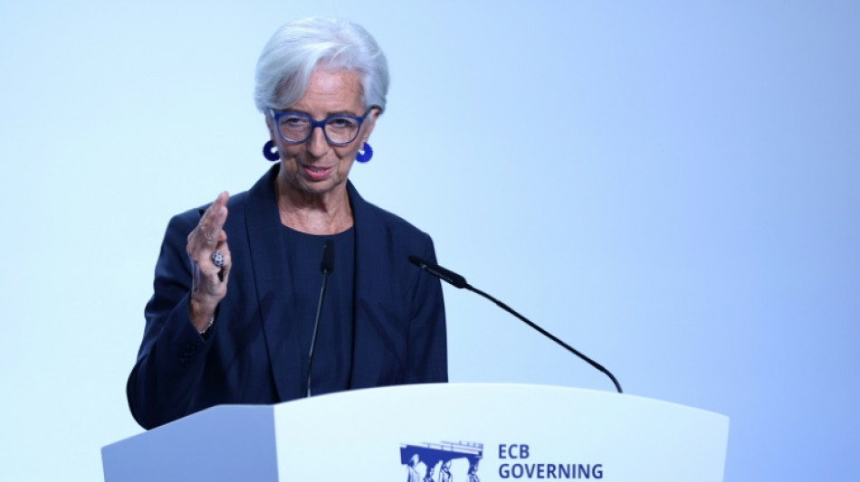 BCE mant&eacute;m taxas de juros inalteradas, mas vigia a infla&ccedil;&atilde;o