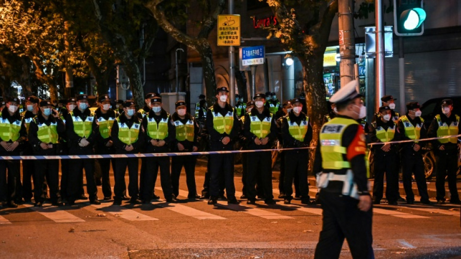 China detiene a un periodista de la BBC que cubr&iacute;a las protestas contra los confinamientos