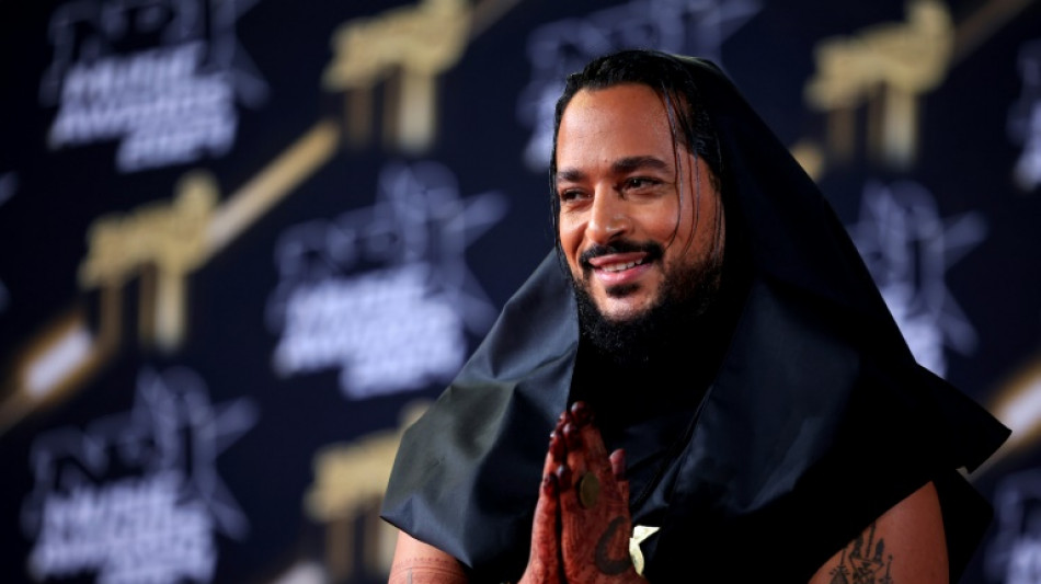 Slimane, vis&eacute; par une plainte pour harc&egrave;lement sexuel, remporte un NRJ Music Award