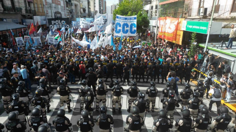 Zusammenst&ouml;&szlig;e bei Protesttag in Argentinien - Milei am Dienstag 100 Tage im Amt