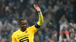 Foot: "Il Fenomeno" Mandanda tire sa r&eacute;v&eacute;rence