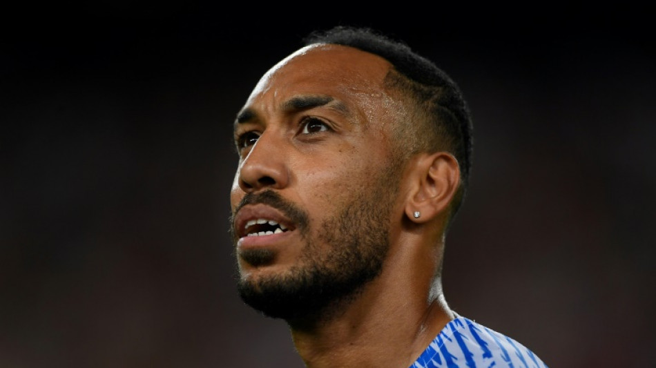 El delantero del Bar&ccedil;a Aubameyang sufre un robo a mano armada en su domicilio