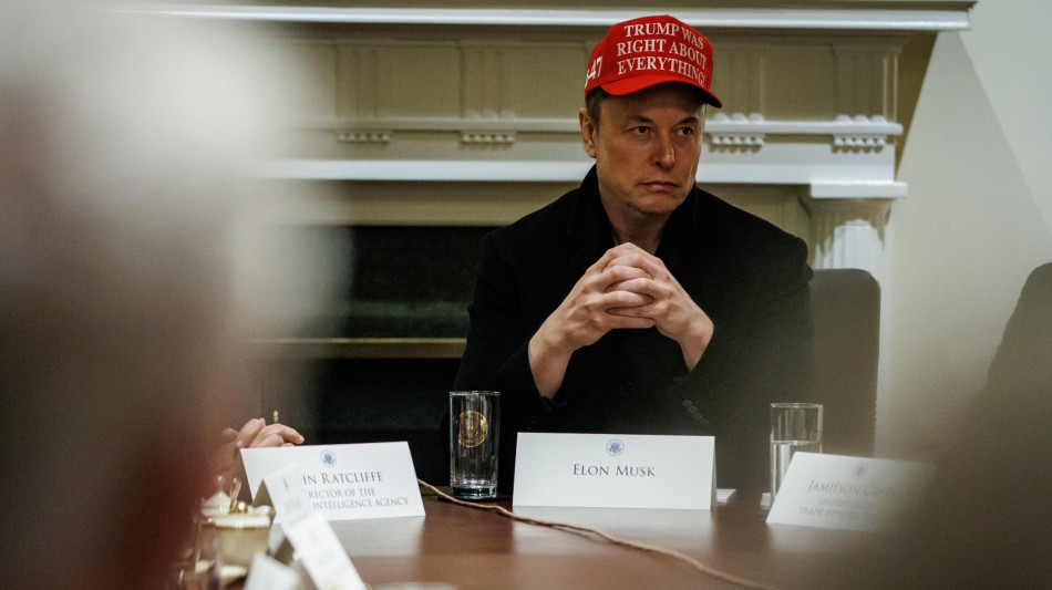 Musk annuncia, 'da maggio lavorer&ograve; meno per Trump'