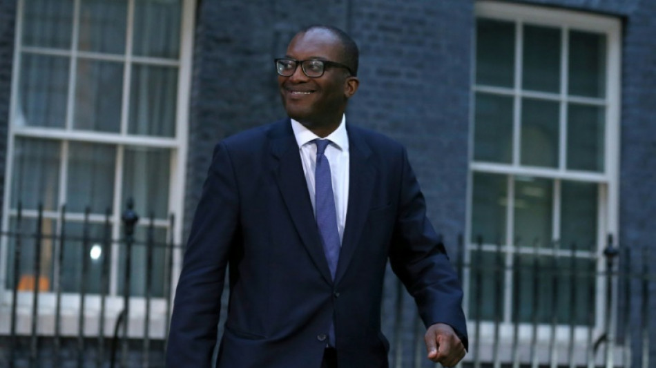 Londres anuncia subvenci&oacute;n a la mitad de las facturas el&eacute;ctricas de las empresas