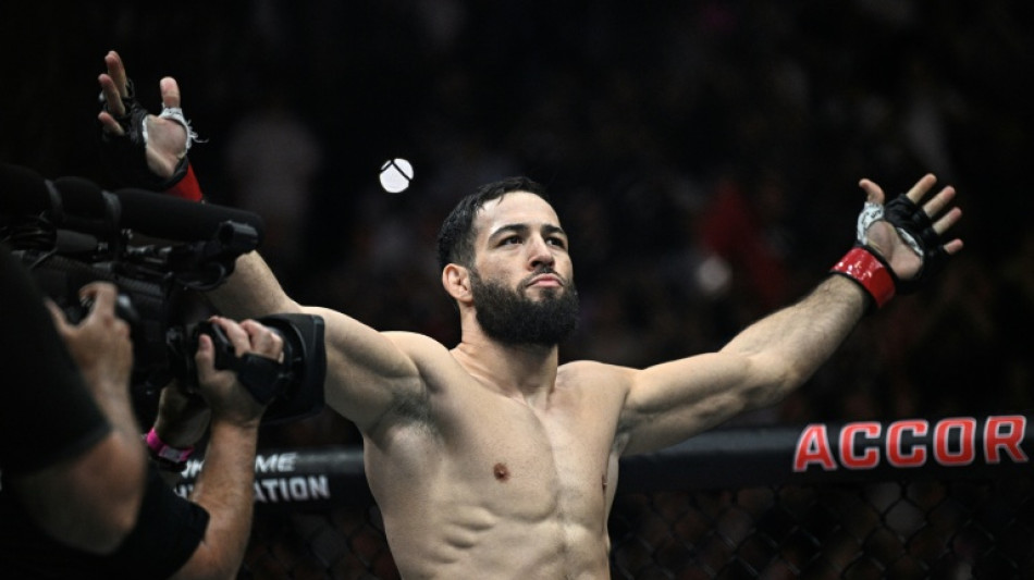 UFC Paris: Nassourdine Imavov marque des points dans sa qu&ecirc;te du titre