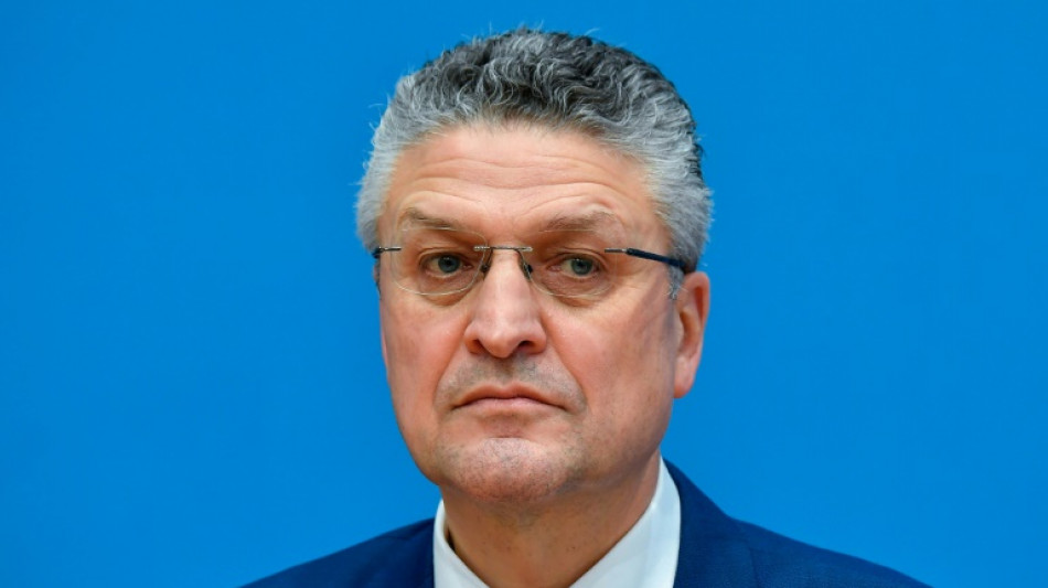 Bundesverdienstkreuze f&uuml;r fr&uuml;heren RKI-Chef Wieler und ehemaligen PEI-Chef Cichutek