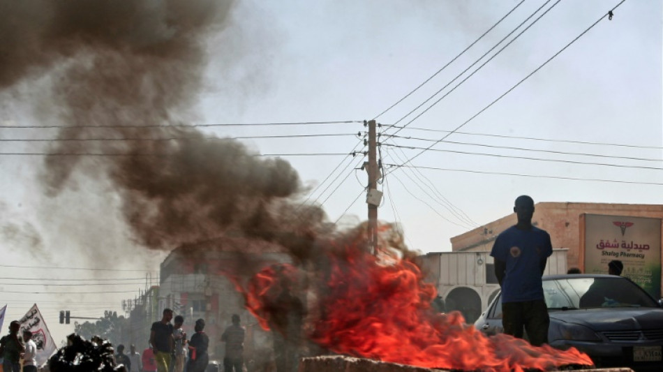 Al menos siete manifestantes muertos en protestas contra el golpe de Estado en Sud&aacute;n