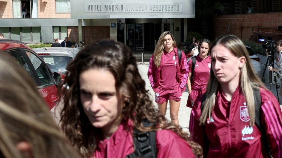 Foot f&eacute;minin: les joueuses espagnoles en gr&egrave;ve rejoignent la s&eacute;lection