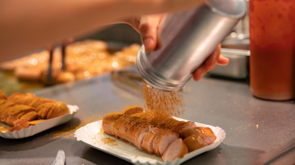 Lite tra Berlino e Duisburg su chi ha inventato il currywurst