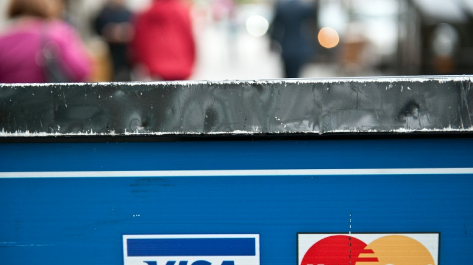 Visa et Mastercard écartent des banques russes de leur réseau de cartes