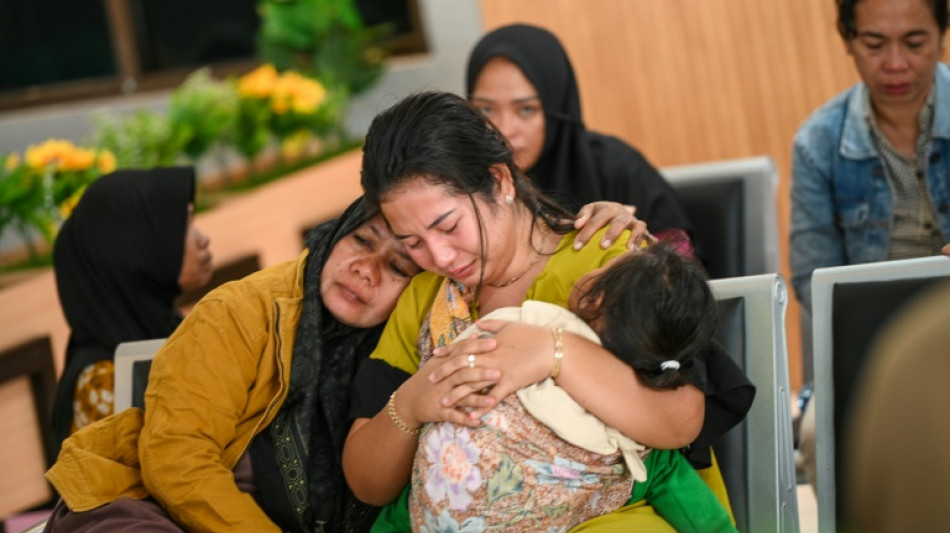 Indon&eacute;sie: 6 morts, 30 disparus dans le naufrage d'un ferry au large de Bali