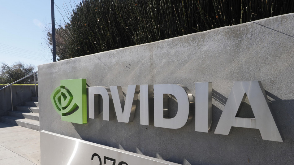 Nvidia -7% a Wall Street, pesa stretta su chip alla Cina