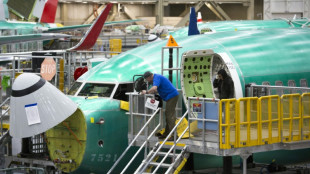Boeing registra perdas de US$ 6,2 bilh&otilde;es e espera final da greve
