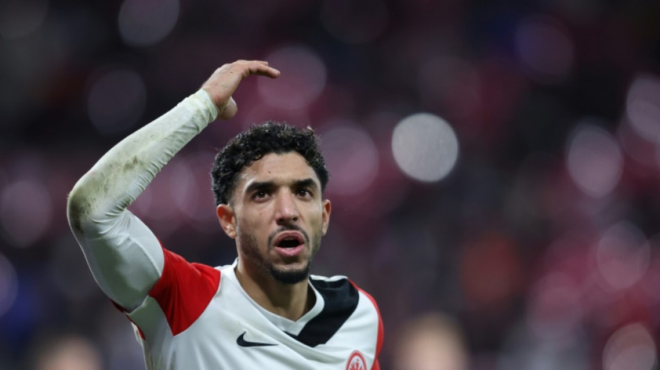 Manchester City anuncia contrata&ccedil;&atilde;o do atacante eg&iacute;pcio Omar Marmoush