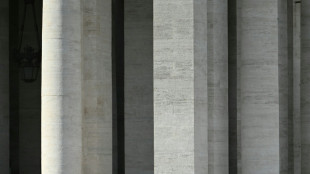 Los dirigentes y miembros de la realeza esperados en funerales del papa el s&aacute;bado