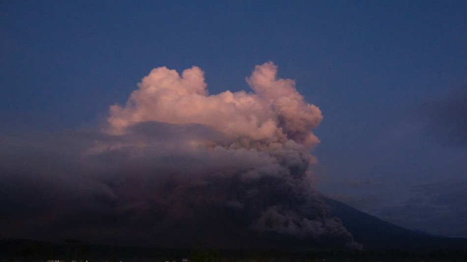 Höchste Warnstufe für indonesischen Vulkan Semeru ausgerufen