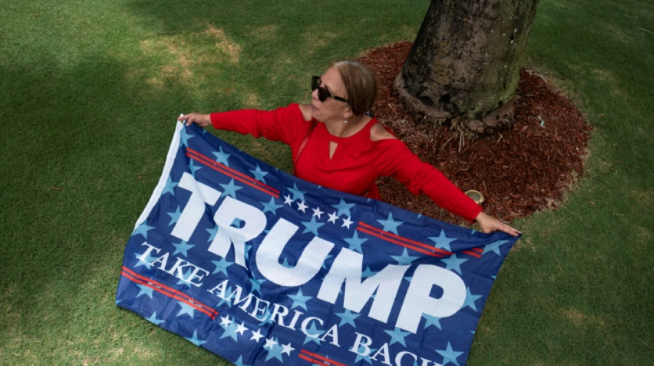 Trump, v&iacute;tima pol&iacute;tica para clientes do restaurante cubano que visitou em Miami