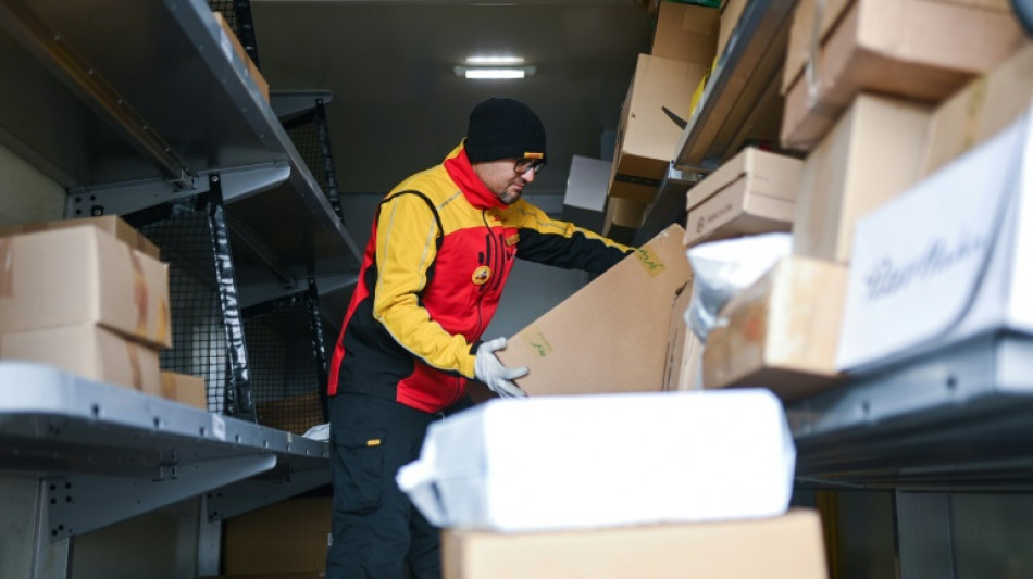 Paketdienstleister bef&ouml;rdern im Weihnachtsgesch&auml;ft Rekordmenge an Sendungen