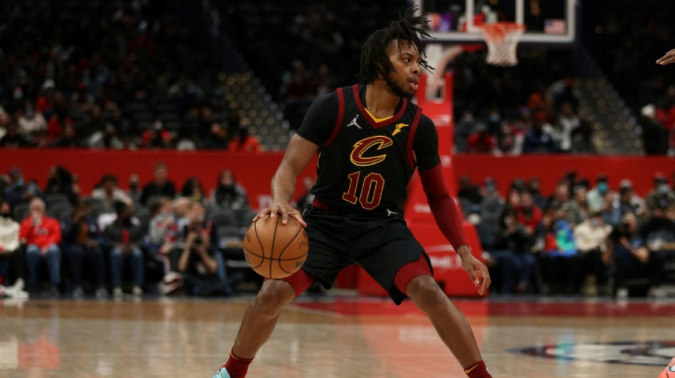 Garland shines as Cavaliers ease past Nets