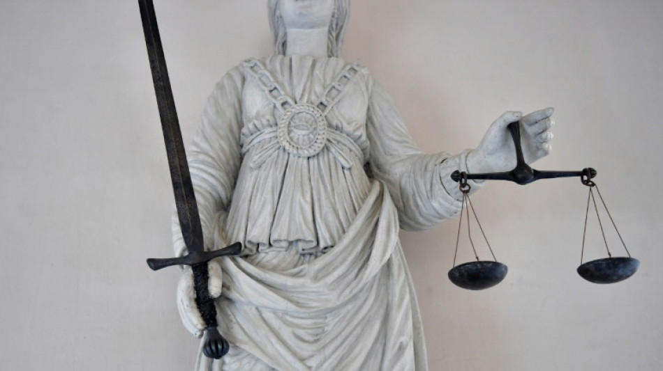 Assises: l'ancien pompier acquitt&eacute; dans le proc&egrave;s de la madeleine