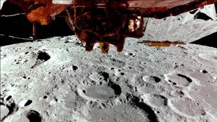 Una nave espacial privada de EEUU se posa con &eacute;xito en la Luna