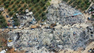 Biden sagt nach Erdbeben in türkisch-syrischem Grenzgebiet Hilfe zu