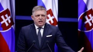 El primer ministro eslovaco sale del hospital y continuará su convalecencia en casa