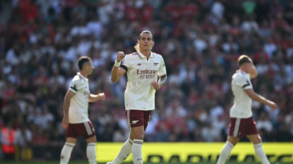 Angleterre: Arsenal remporte le sommet d'Old Trafford, Chelsea frustr&eacute;