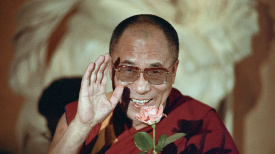 Tibetanos enfrentam futuro incerto no anivers&aacute;rio de 90 anos do Dalai Lama