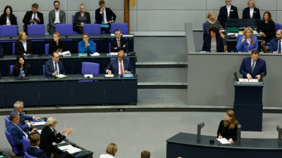 Opposition kritisiert Rekordschulden und falsche Priorit&auml;tensetzung im Haushalt