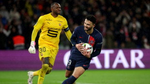 Ligue 1: Paris se sauve de justesse contre Rennes
