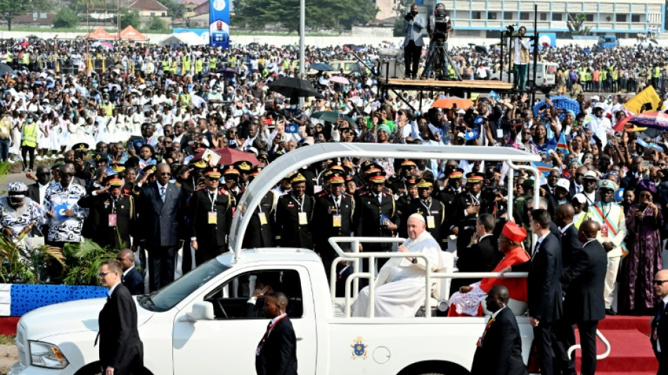 Mehr als eine Million Gläubige bei Papst-Messe in Kinshasa