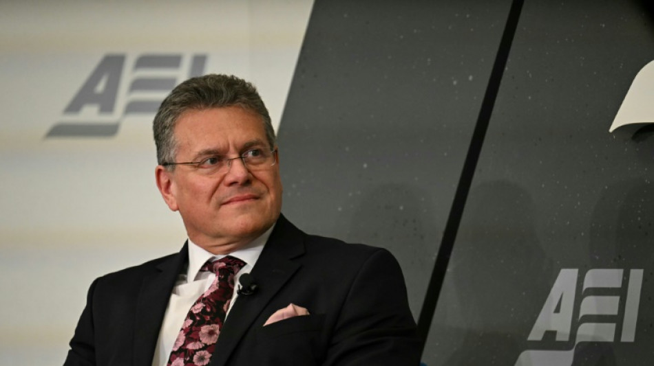 Reciprocidade de tarifas entre EUA e UE 'deve beneficiar ambos', diz comiss&aacute;rio europeu