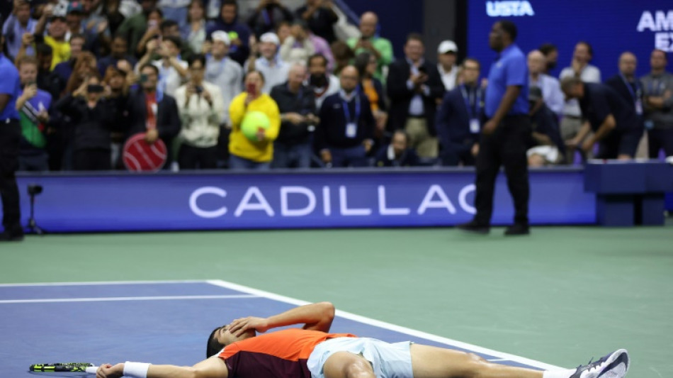 Espa&ntilde;ol Alcaraz gana &eacute;pico duelo a Sinner y avanza a su primera semifinal del US Open