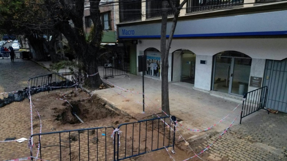 O 'roubo do s&eacute;culo' que n&atilde;o aconteceu: t&uacute;nel &eacute; descoberto perto de banco na Argentina