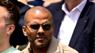 Tony Parker a-t-il &eacute;t&eacute; &eacute;vinc&eacute; d'un march&eacute; public dans les Alpes? R&eacute;ponse au tribunal