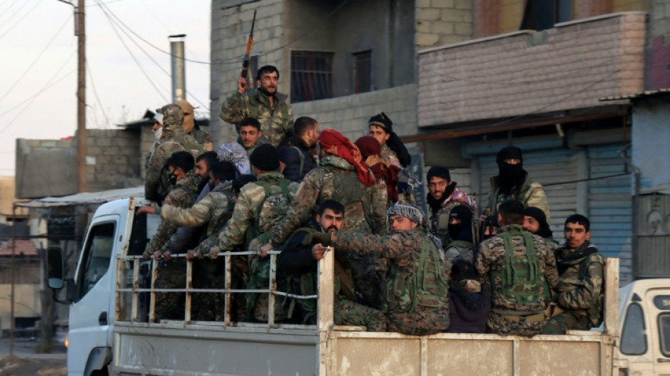 Syrie: les forces kurdes traquent les jihadistes apr&egrave;s l'attaque d'une prison