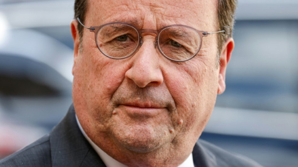 Frankreichs Ex-Präsident Hollande kritisiert Schröders Gazprom-Engagement