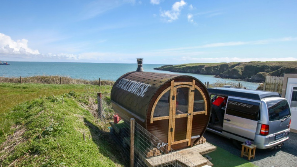 La &ldquo;sana adicci&oacute;n&rdquo; a las saunas junto al mar en Irlanda