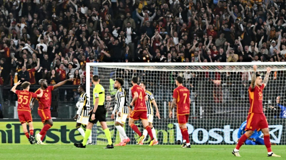Torcedores do Milan protestam ap&oacute;s novo empate; Juventus fica no 1 a 1 com a Roma