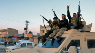 En Syrie, des jihadistes retranch&eacute;s dans une prison et traqu&eacute;s par les Kurdes