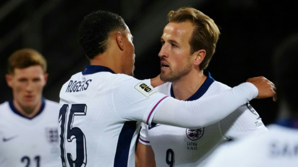 Inglaterra goleia Let&ocirc;nia (5-0) e se classifica para Copa de 2026